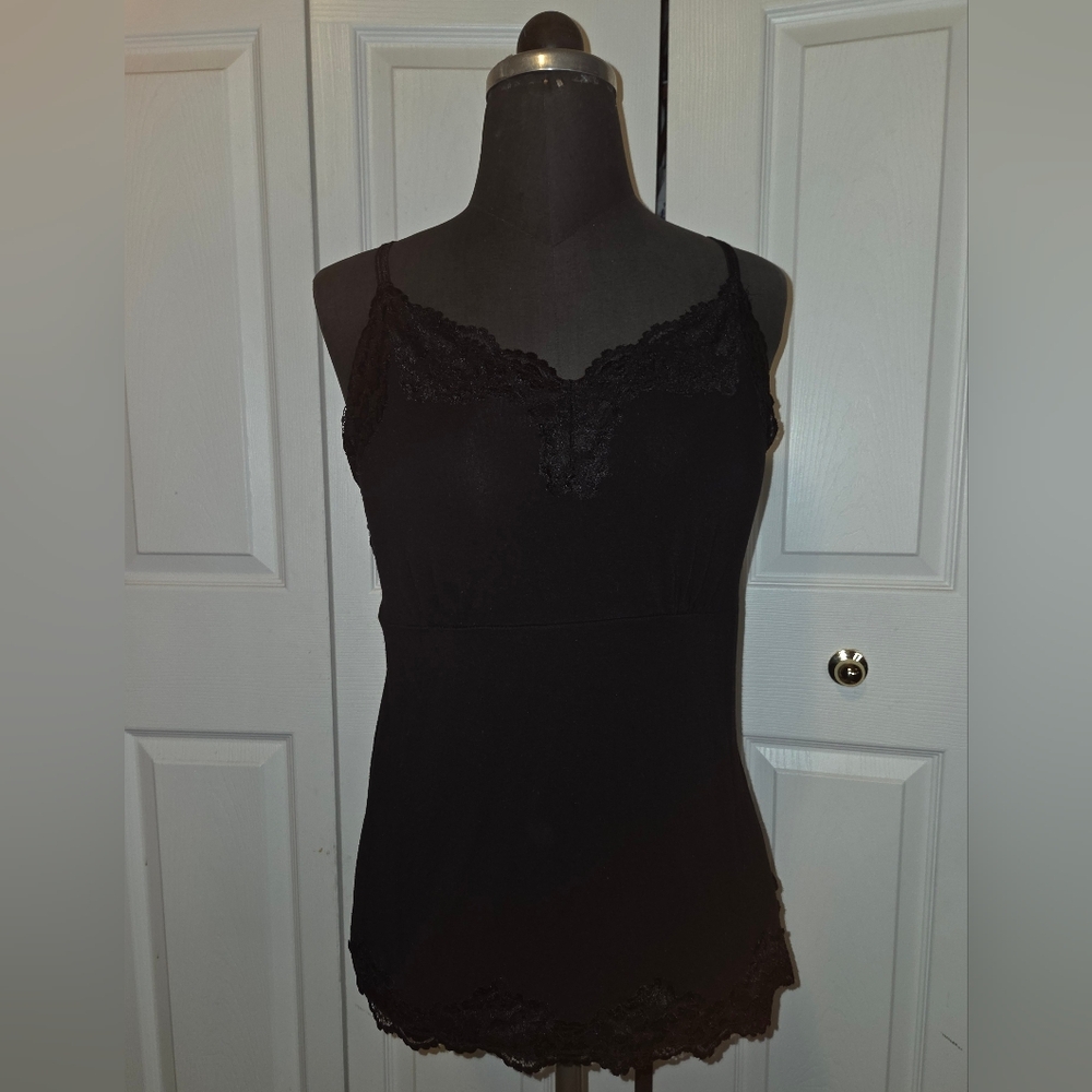 Lane Bryant Black Graphic Care-Label Tee Detail
